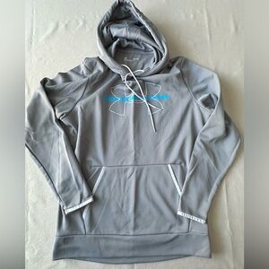 Men’s Under Armor hoodie medium